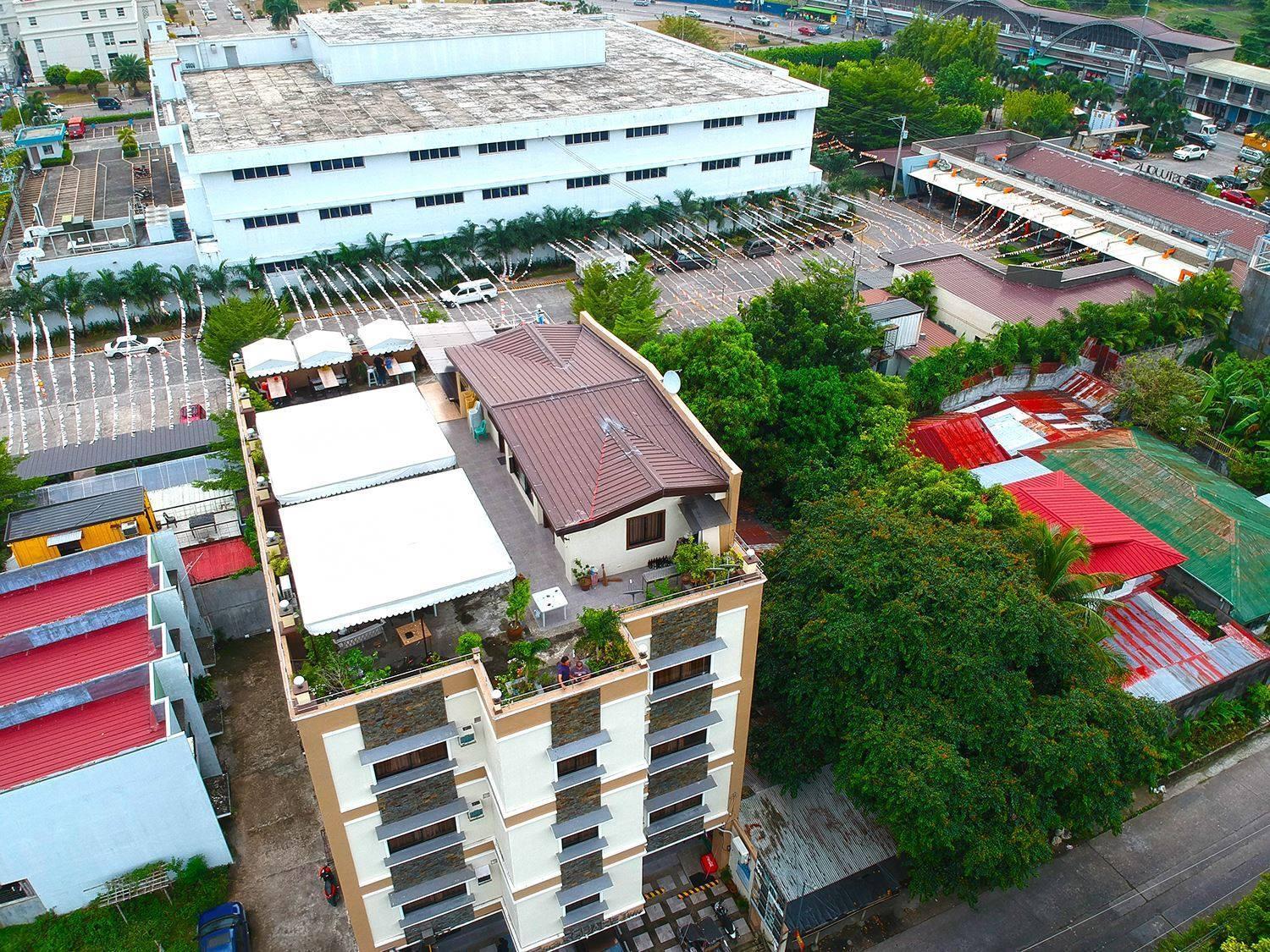East Square Inn Bacolod Exteriör bild